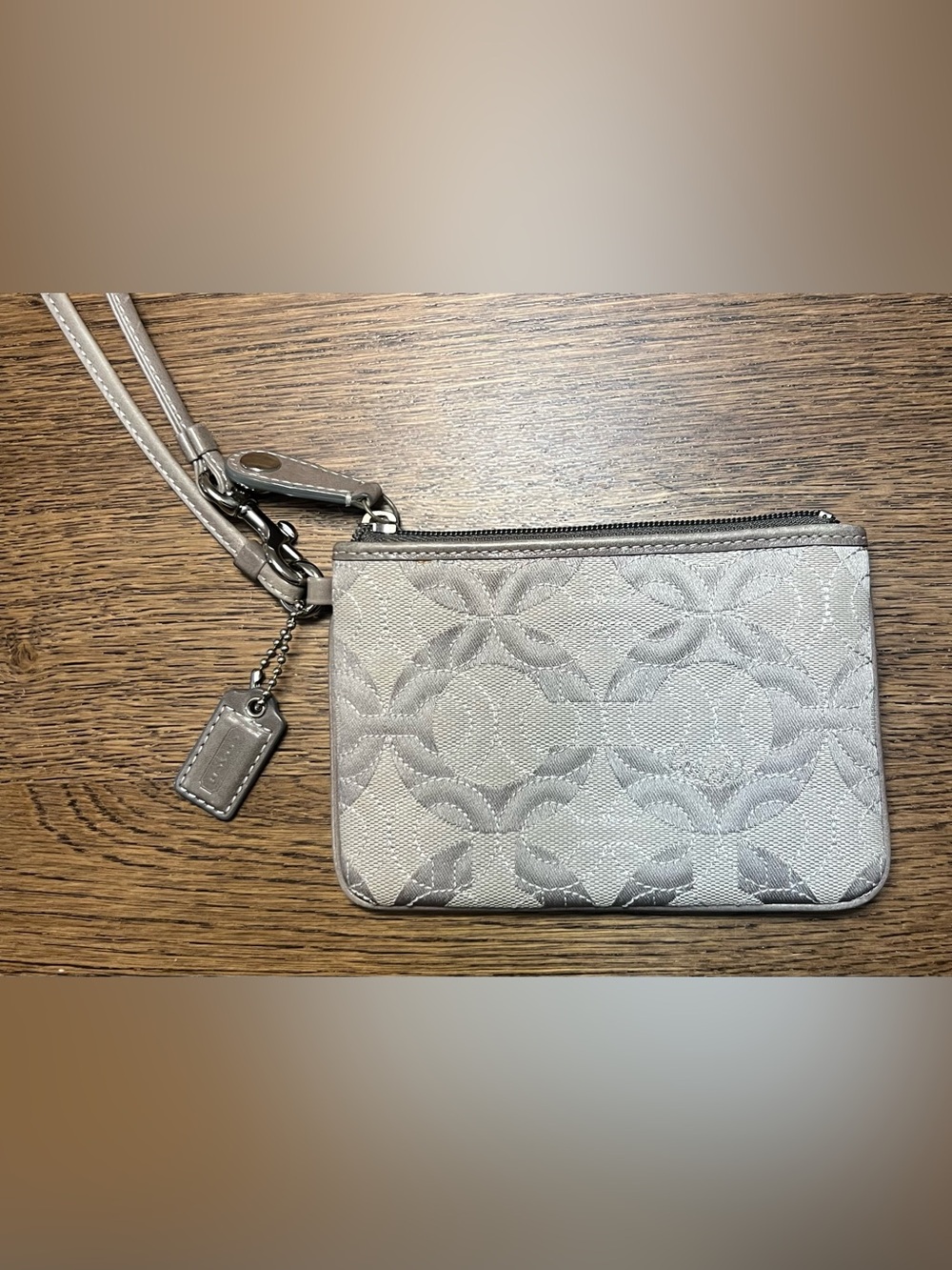 Coach Signature Op Art Silver Gray Wristlet